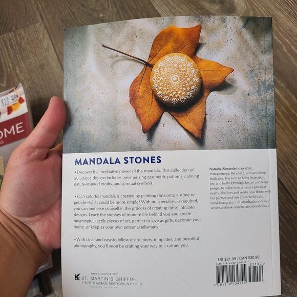 Bundle of Crafting Hobby Books: Crochet, Painted Rocks, Fabric Flowers, Jewelry - Picture 9 of 13